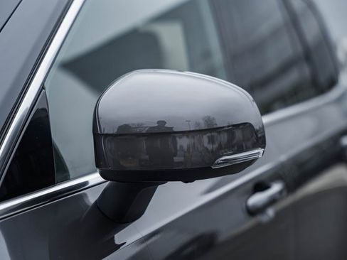 Certified 2023 Volvo XC90 B6 Plus w/ Protection Package Premier image 15