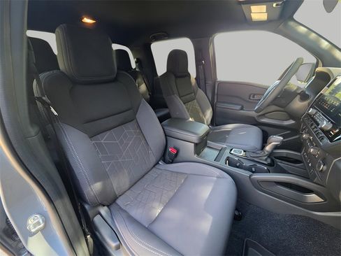 New 2026 Nissan Frontier SV image 13