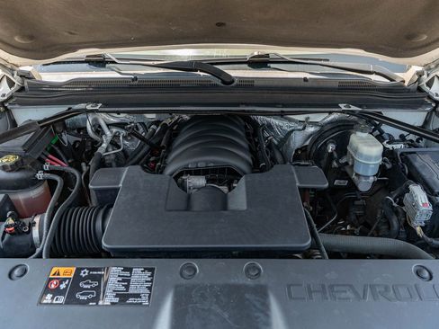 Used 2016 Chevrolet Tahoe LTZ AWD/4WD image 21