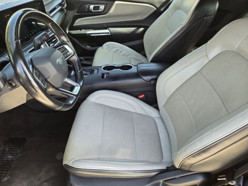 Used 2024 Ford Mustang GT Premium RWD image 9