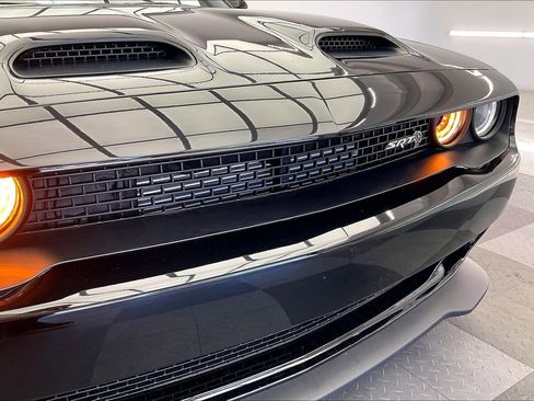 Used 2021 Dodge Challenger SRT Hellcat Redeye image 30