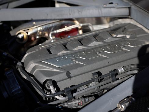 Used 2020 Chevrolet Corvette Stingray Preferred Cpe w/ 2LT Preferred Equipment Group image 32