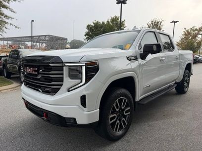 Used 2025 GMC Sierra 1500 AT4 w/ AT4 Premium Package