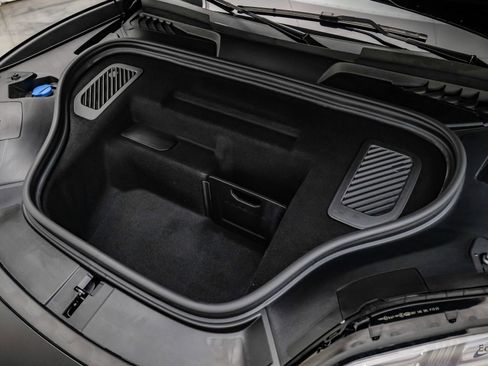 Used 2025 Porsche Macan 4 Electric AWD/4WD image 98