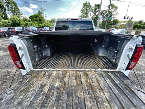Used 2022 GMC Sierra 1500 Pro w/ Pro Value Package AWD/4WD image 18