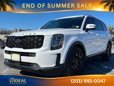 Used 2021 Kia Telluride SX w/ Nightfall Edition Package AWD/4WD image 3