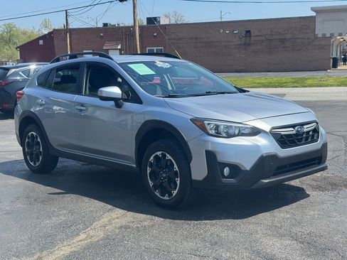 Used 2021 Subaru Crosstrek 2.0i Premium AWD/4WD image 4