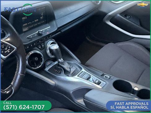 Used 2017 Chevrolet Camaro LT image 21