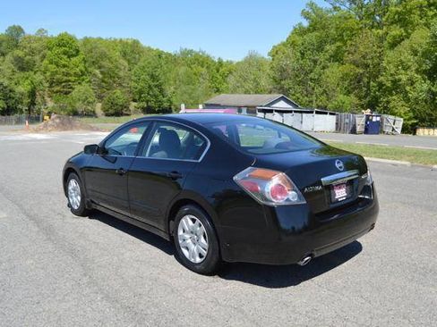 Used 2010 Nissan Altima 2.5 S FWD image 46