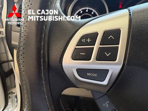 Used 2016 Mitsubishi Lancer ES FWD image 16