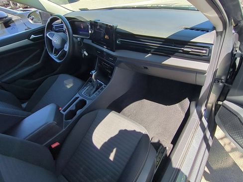 Used 2025 Volkswagen Jetta S FWD image 25