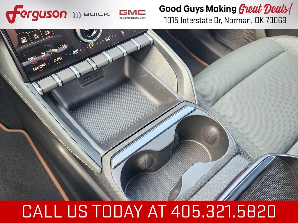 New 2027 GMC Terrain AT4 w/ Convenience Package III AWD/4WD image 33