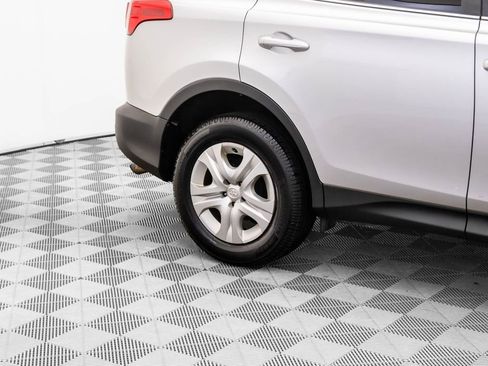 Used 2014 Toyota RAV4 LE image 33