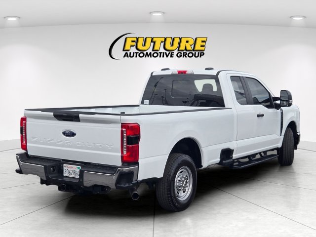 Used 2026 Ford F250 XL w/ 360-Degree Camera Package RWD image 4
