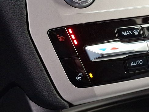 Certified 2023 Ford Explorer XLT w/ Equipment Group 202A image 28