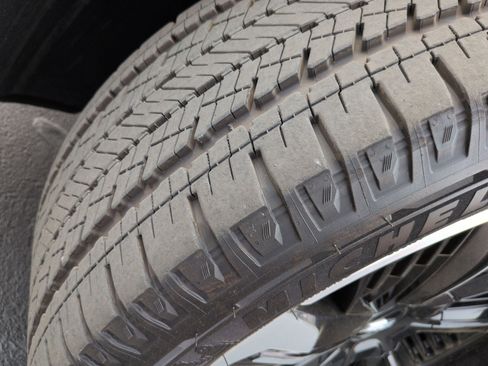 Used 2026 Cadillac Escalade IQL Sport 2 image 12