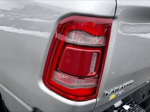 Used 2024 RAM 1500 Laramie AWD/4WD image 30