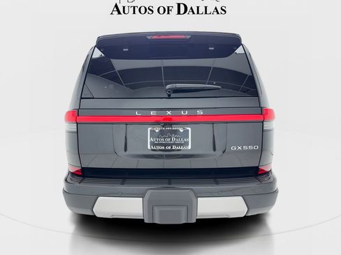 Used 2025 Lexus GX 550 image 10