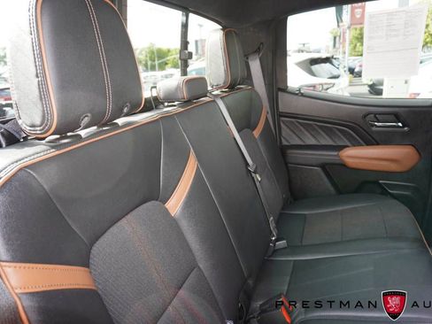 Used 2024 GMC Canyon AT4 AWD/4WD image 40