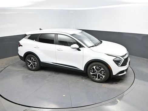 Used 2024 Kia Sportage EX FWD image 37