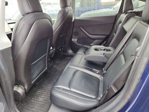 Used 2021 Tesla Model Y Long Range image 6