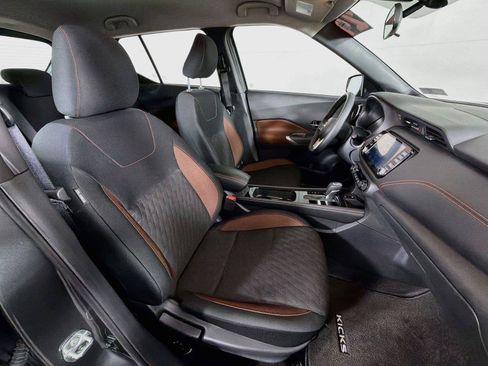 Used 2024 Nissan Kicks SR FWD image 28