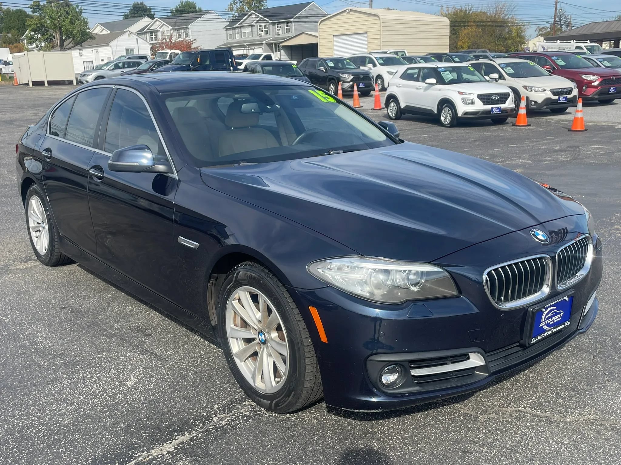 Used 2015 BMW 528i xDrive Sedan AWD/4WD image 3