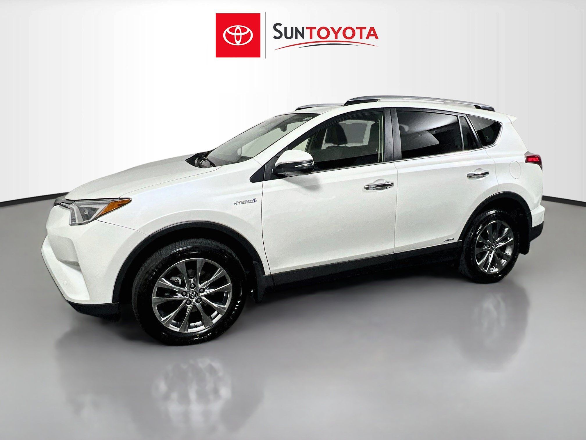 Used 2017 Toyota RAV4 Limited w/ All Weather Liner Package AWD/4WD image 9