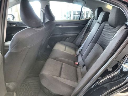 Used 2025 Toyota Camry LE FWD image 22