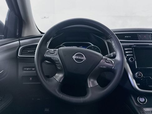 Used 2024 Nissan Murano SV AWD/4WD image 17