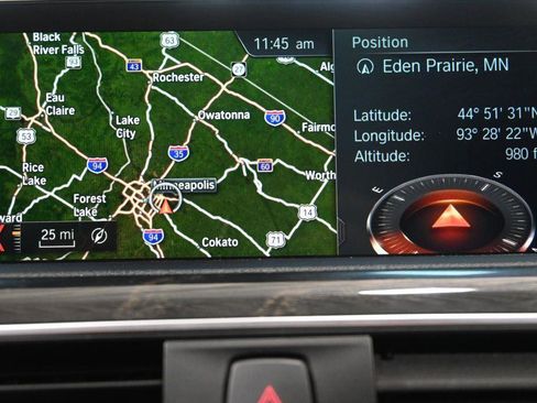 Used 2018 BMW 330i xDrive Sedan w/ Convenience Package AWD/4WD image 26