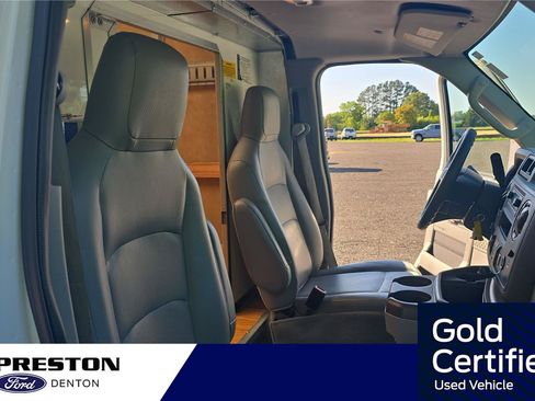 Used 2024 Ford E-450 and Econoline 450 Super Duty w/ Power Windows & Locks Group RWD image 15