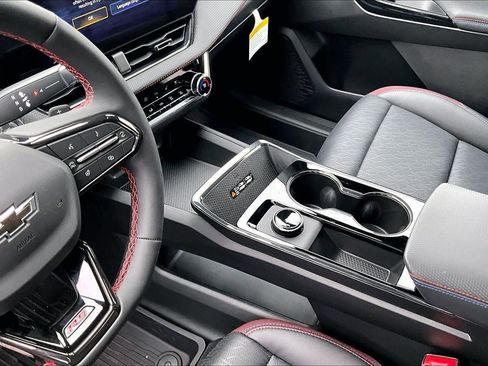 New 2026 Chevrolet Equinox RS AWD/4WD image 8