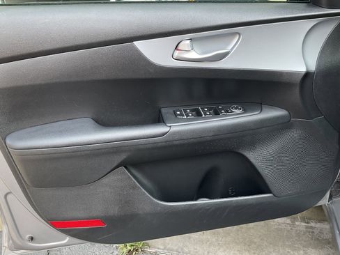 Used 2024 Kia Forte LXS image 21