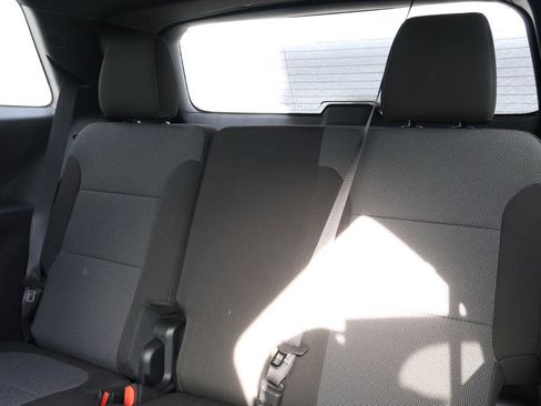 Certified 2023 Chevrolet Traverse LT image 37