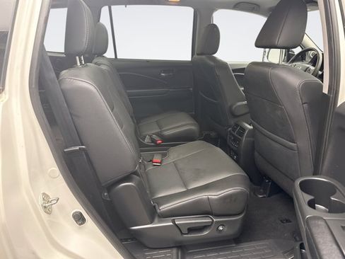 Used 2018 Honda Pilot Elite image 19