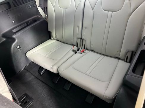 Used 2023 Kia Sorento EX w/ Panoramic Sunroof Package image 25