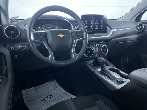 Certified 2024 Chevrolet Blazer LT w/ Convenience Package image 2