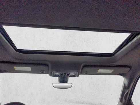 Used 2019 GMC Sierra 1500 Denali w/ Denali Ultimate Package image 18