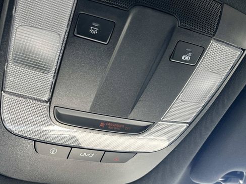 Used 2022 Kia K5 GT-Line FWD image 35