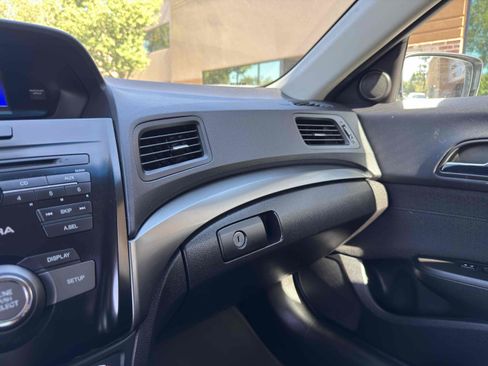 Used 2013 Acura ILX image 40