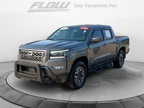 Used 2023 Nissan Frontier SV w/ SV Premium Package AWD/4WD image 3