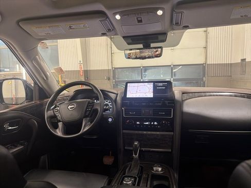 Used 2024 Nissan Armada Platinum w/ Captain's Chairs Package image 15