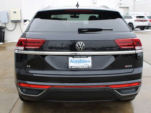 Used 2022 Volkswagen Atlas Cross Sport SE image 5