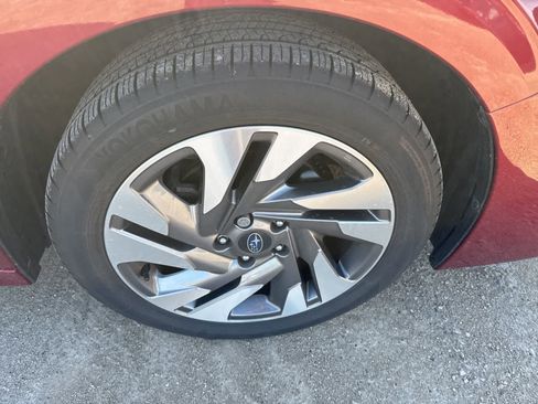 Used 2023 Subaru Legacy Limited image 5