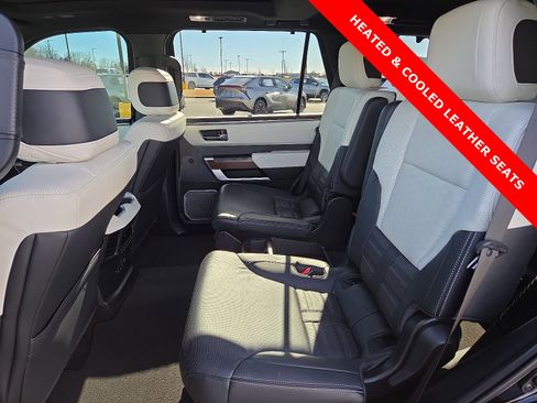 Used 2024 Toyota Sequoia Capstone image 11