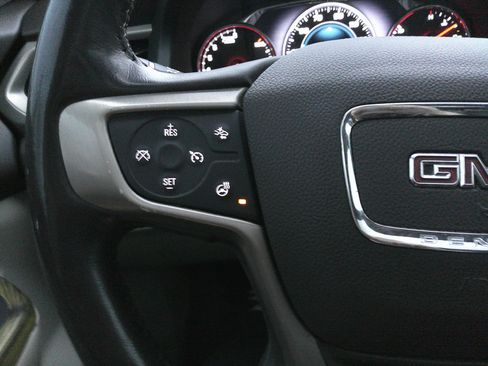 Used 2019 GMC Acadia Denali w/ Technology Package image 20