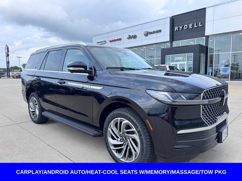 New 2027 Lincoln Navigator Premiere AWD/4WD image 1