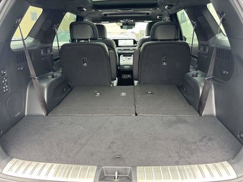 Used 2024 Hyundai Palisade Calligraphy image 14