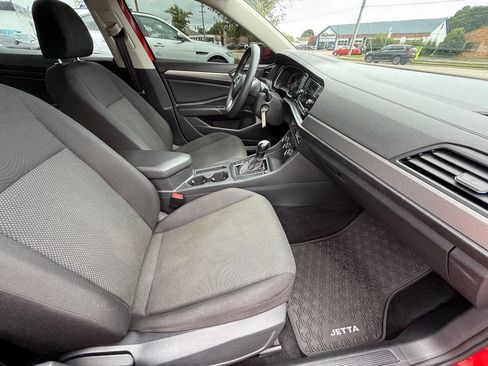 Used 2019 Volkswagen Jetta S w/ Driver Assistance Package image 28